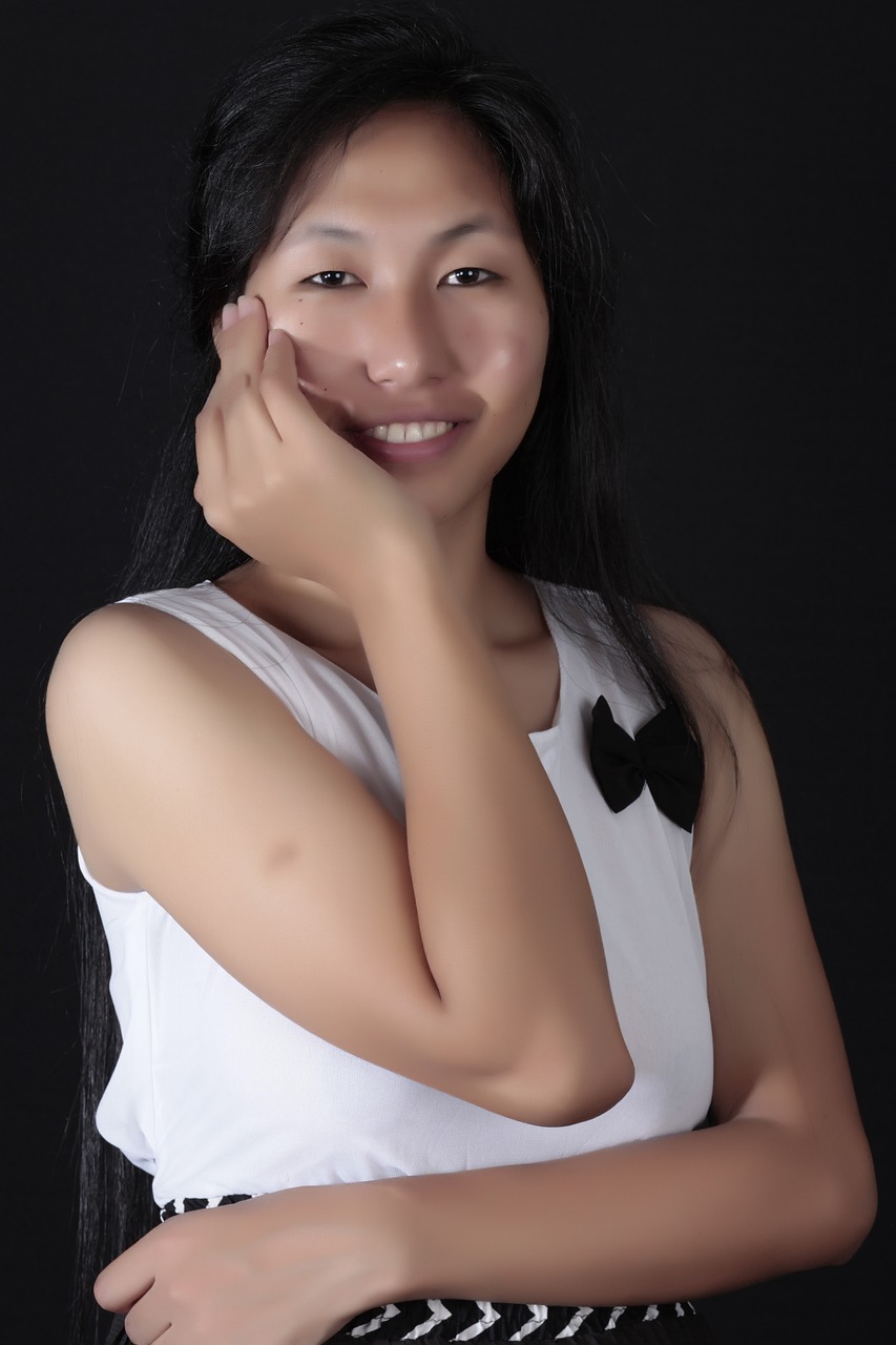 佟麗婭最新短發(fā)造型，時尚魅力的完美詮釋圖片集萃