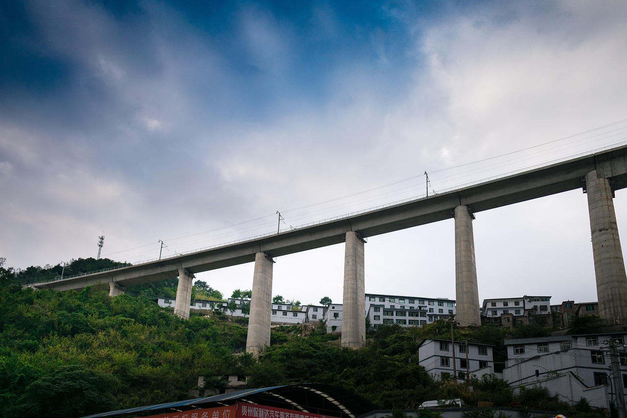 長(zhǎng)贛鐵路規(guī)劃出爐，重塑區(qū)域交通格局，助力經(jīng)濟(jì)高質(zhì)量發(fā)展